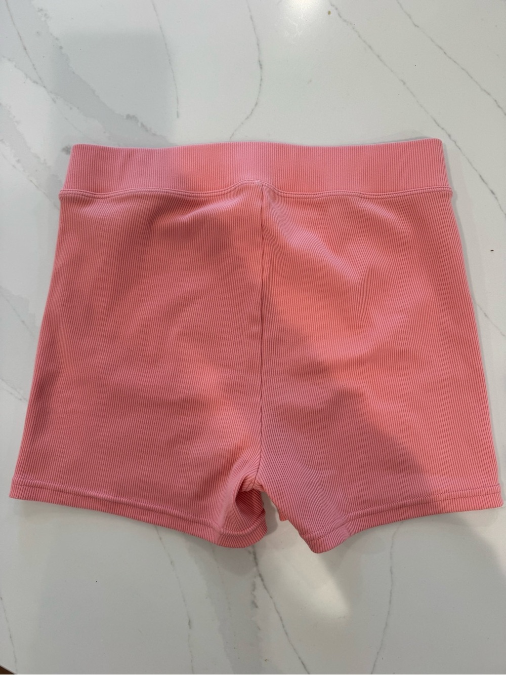 Alo Ribbed Shorts Size small - Picture 3 of 4